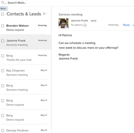 Zoho SalesInbox: E-Mail-Threads von Kontakten und Leads links, einer rechts geöffnet